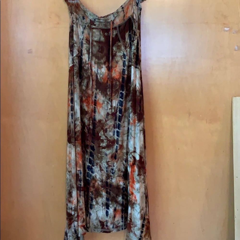 Brown shades w orang accents tie dye skirt